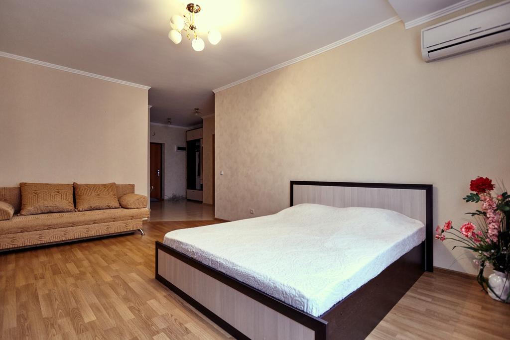 Aparthotel On Filatova Standart Krasnodar Eksteriør billede